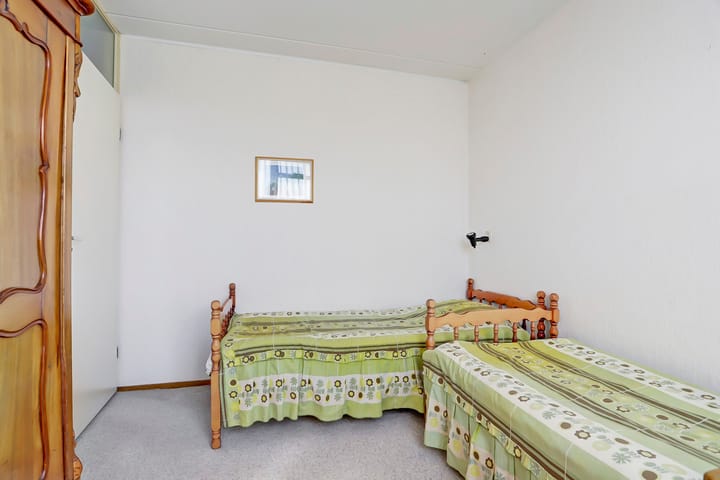 Foto 17 van Schouwenbank 112