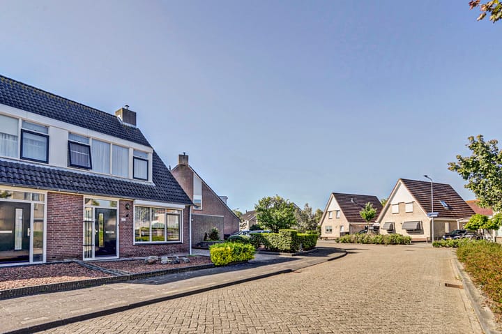 Foto 24 van Schouwenbank 112