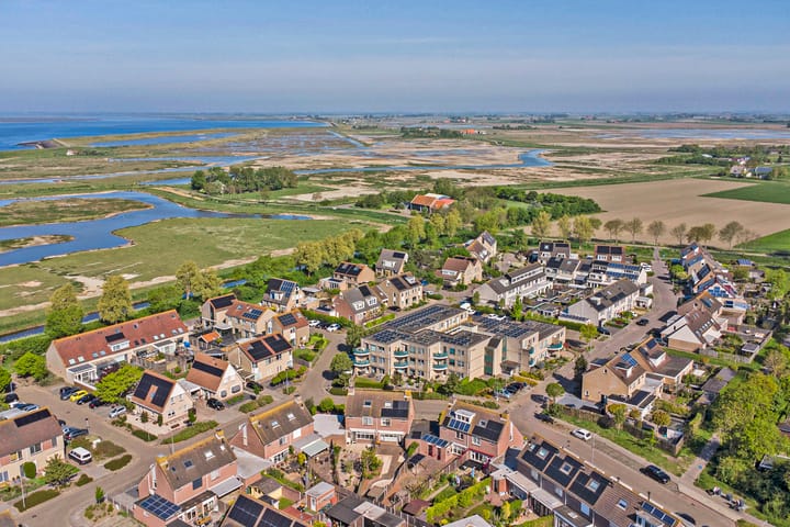 Foto 25 van Schouwenbank 112