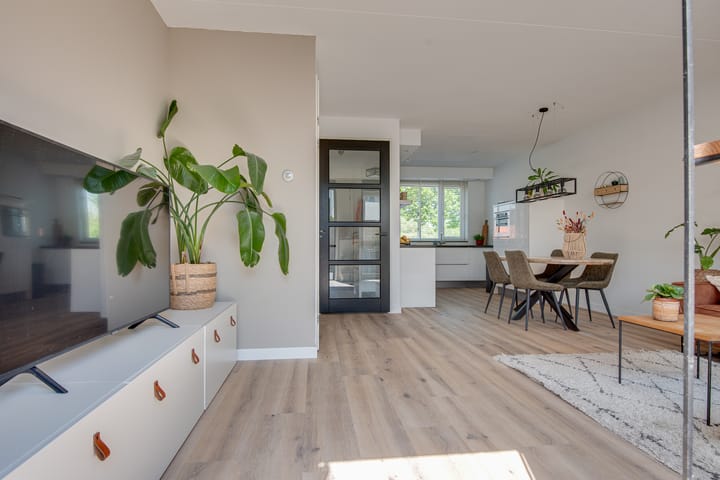 Foto 7 van Louis Couperuslaan 29