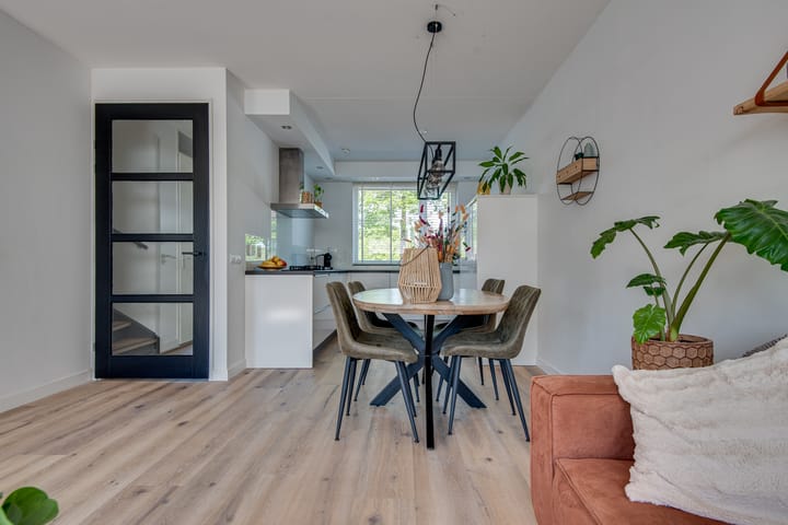 Foto 8 van Louis Couperuslaan 29