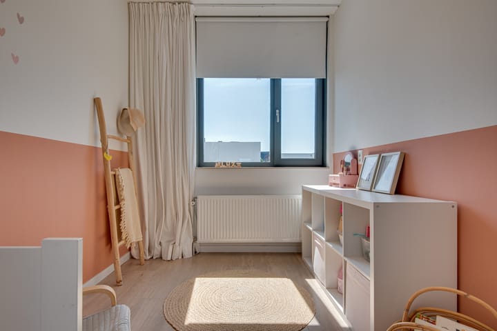 Foto 16 van Louis Couperuslaan 29