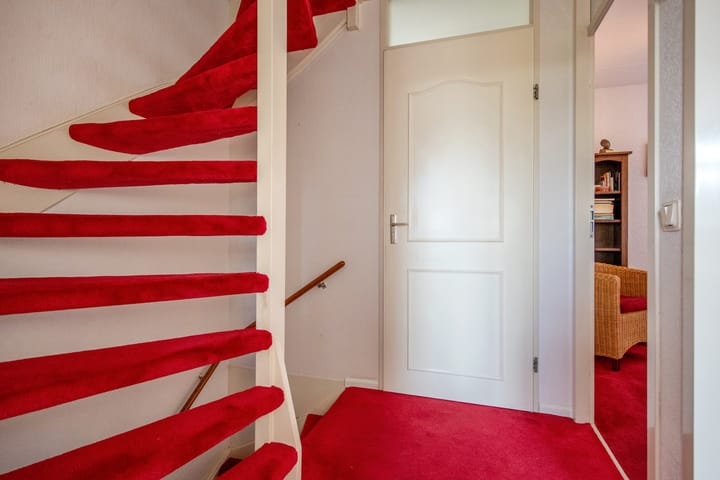 Foto 21 van Tintlaan 113