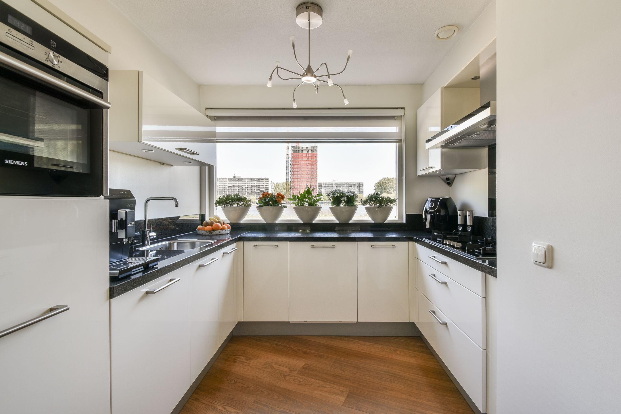 Photo 6 of A. Noordewier-Reddingiuslaan 3