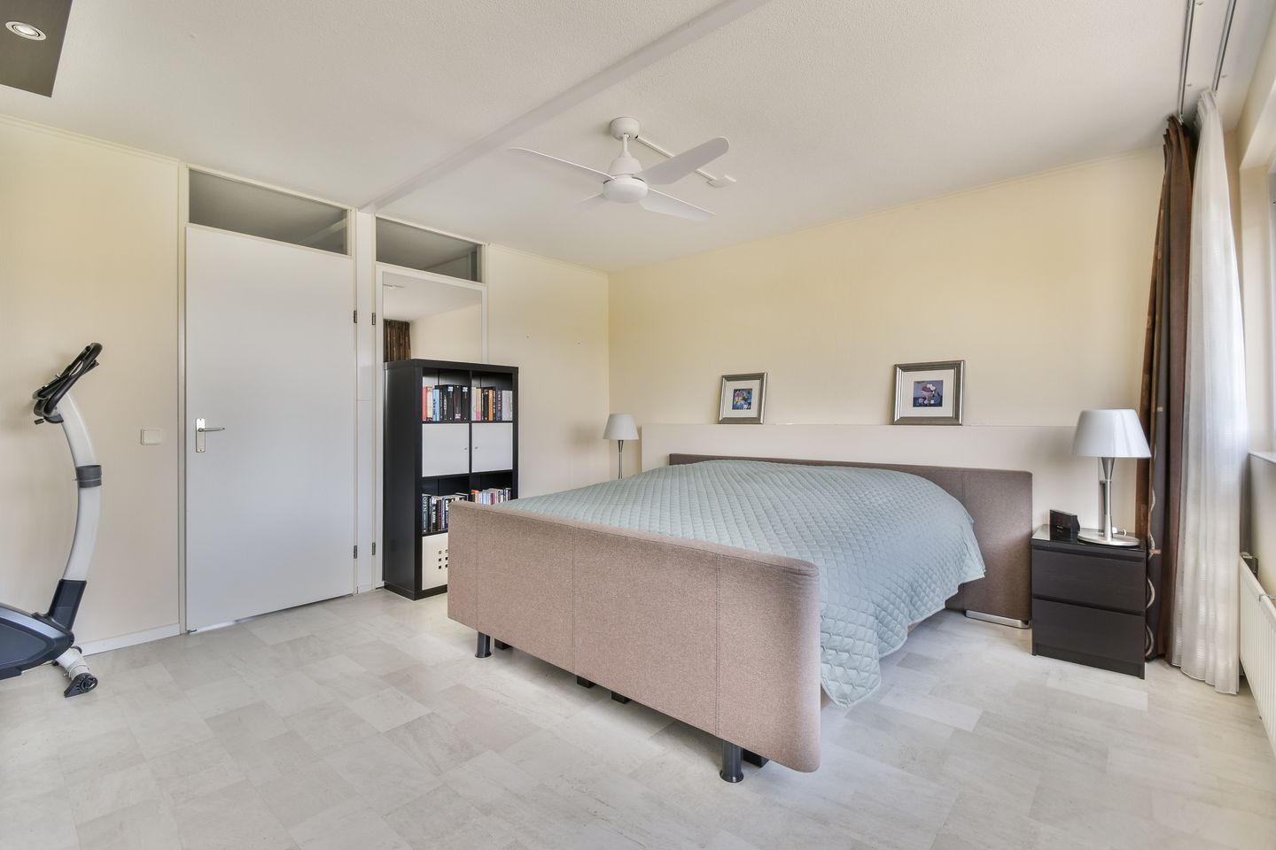 Photo 25 of A. Noordewier-Reddingiuslaan 3