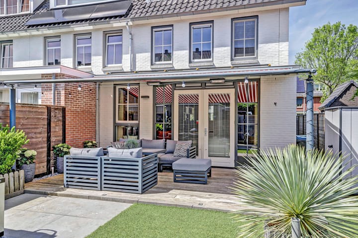 Foto 36 van Jane Addamslaan 17