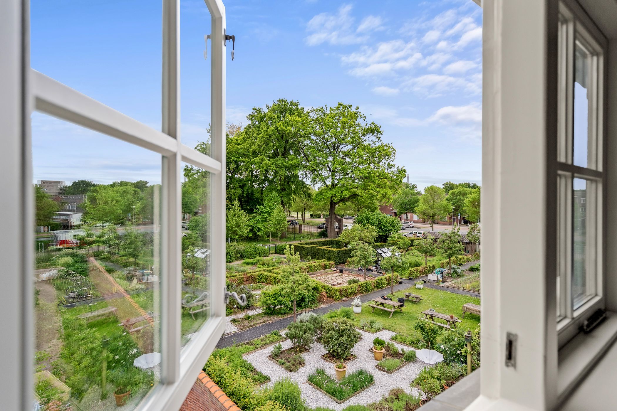 Foto 39 van Burgemeester Norbruislaan 21