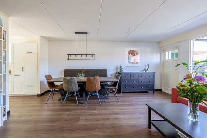 Foto 10 van Acacia 14