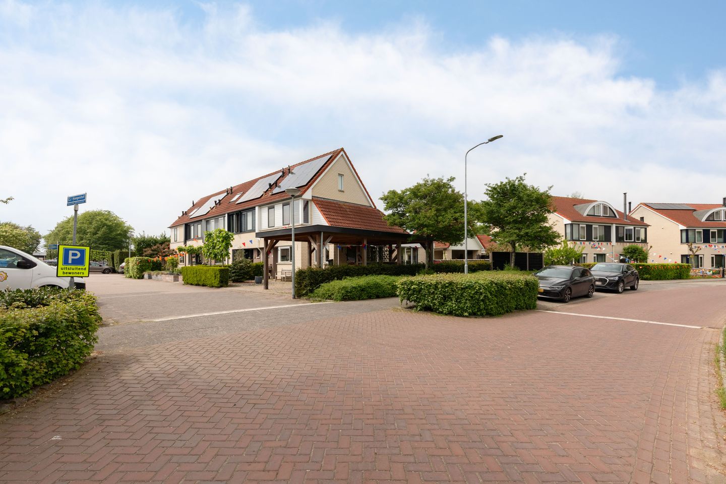 Photo 4 of E.J.Hoegenhof 6