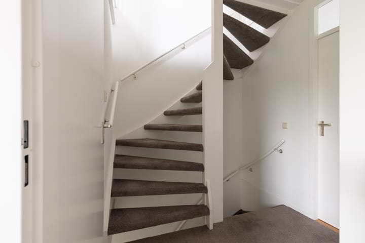 Photo 8 of E.J.Hoegenhof 6