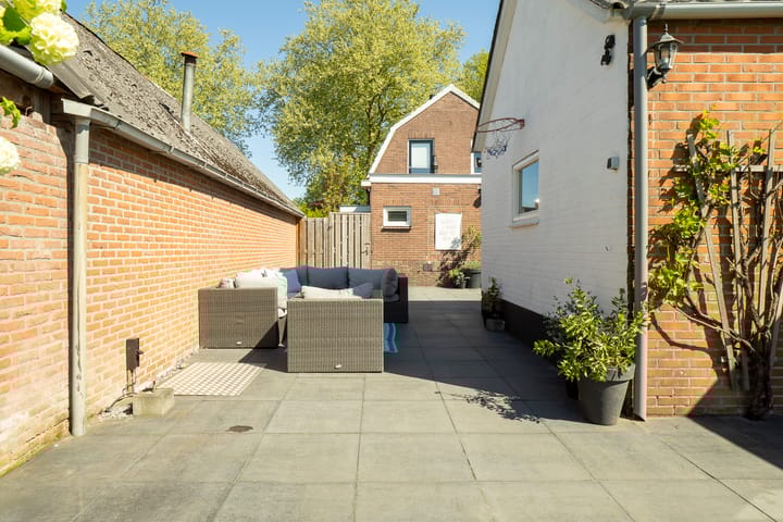 Foto 41 van Grotestraat 193