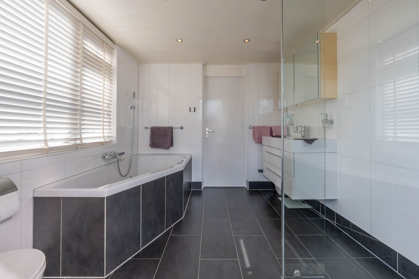 Foto 50 van Medelsestraat 12