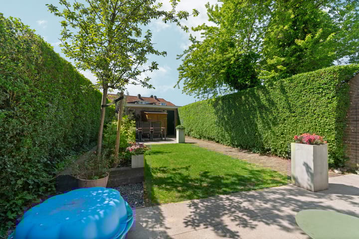 Foto 48 van Van Goghstraat 5