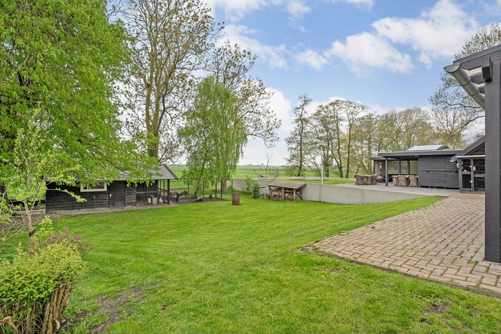 Foto 40 van Hogeweg 15