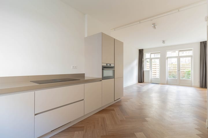 Foto 1 van Achillesstraat 97-H