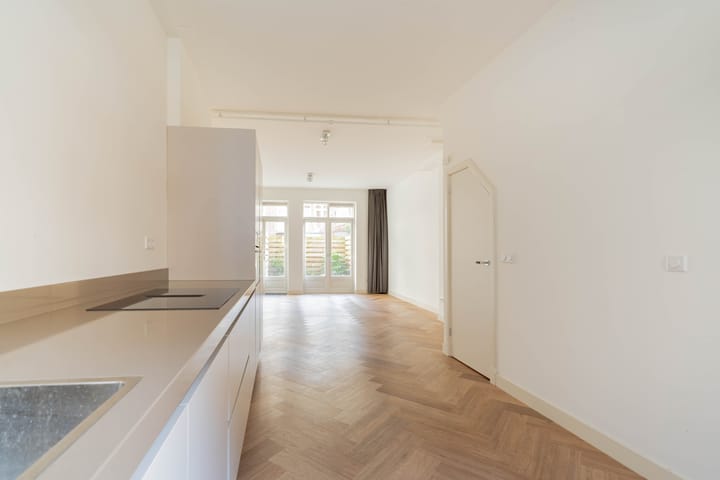 Foto 3 van Achillesstraat 97-H