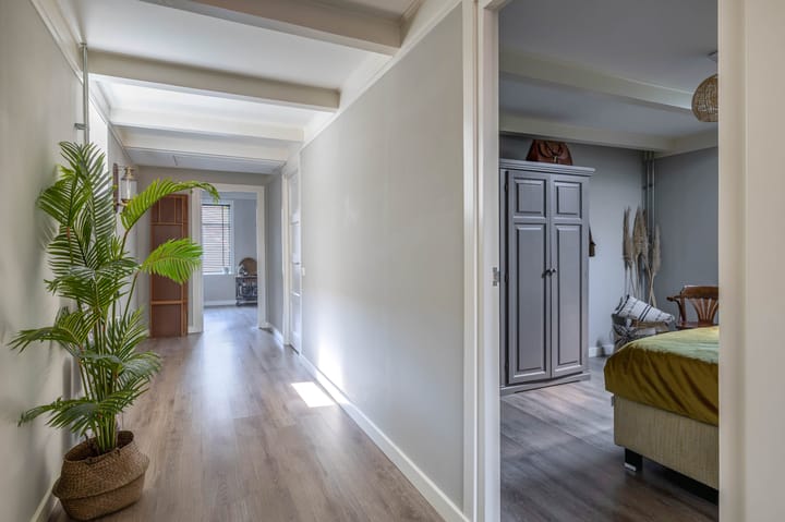 Foto 17 van Voorstraat 12