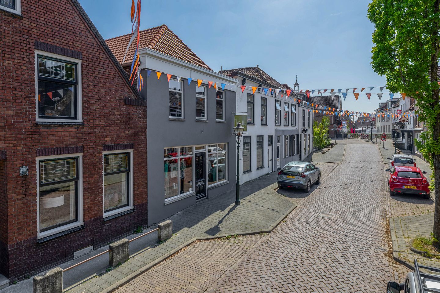 Foto 29 van Voorstraat 12