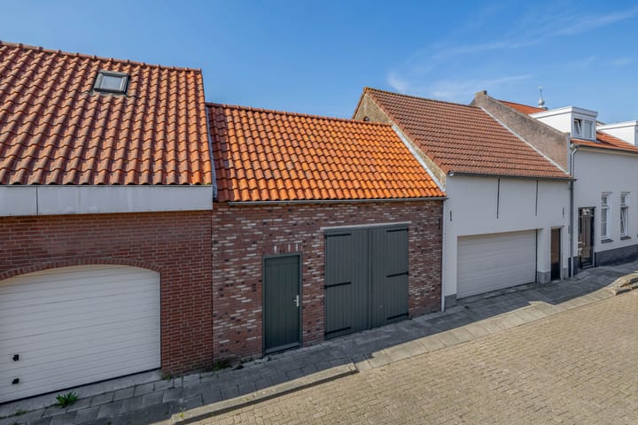 Foto 38 van Voorstraat 12