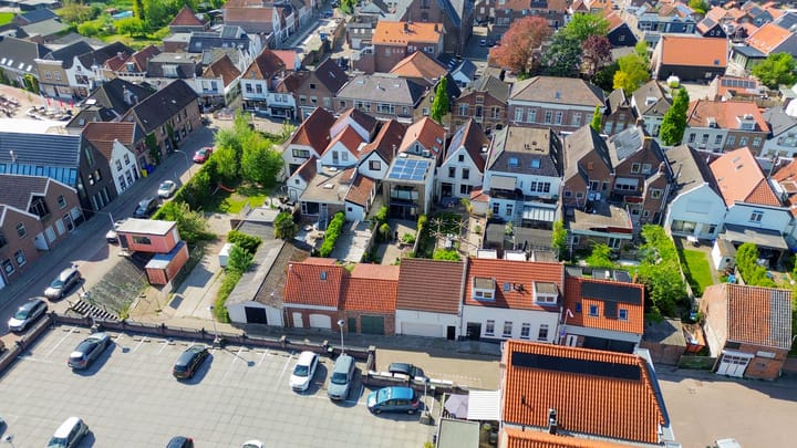 Foto 43 van Voorstraat 12