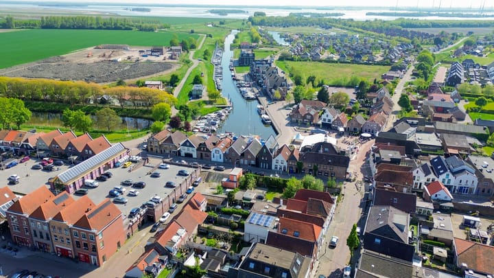 Foto 44 van Voorstraat 12