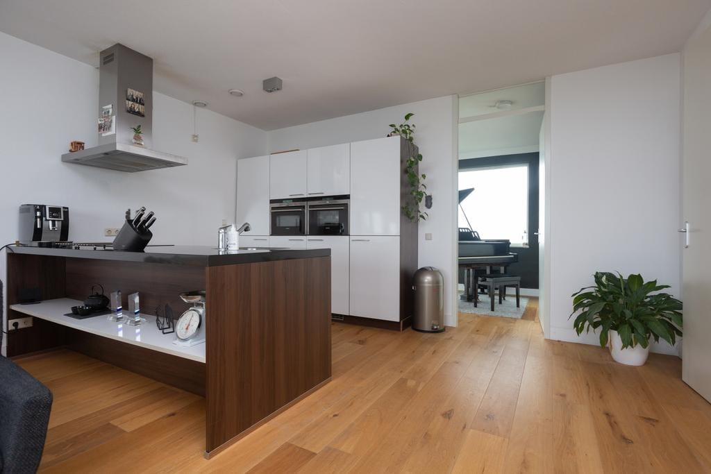 Foto 6 van Klaroenstraat 381