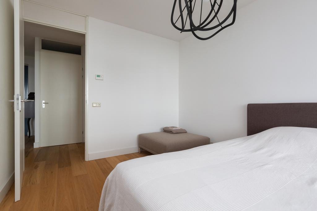 Foto 11 van Klaroenstraat 381