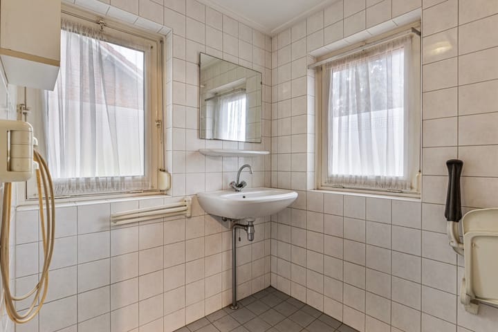 Foto 23 van van der Capellenlaan 21