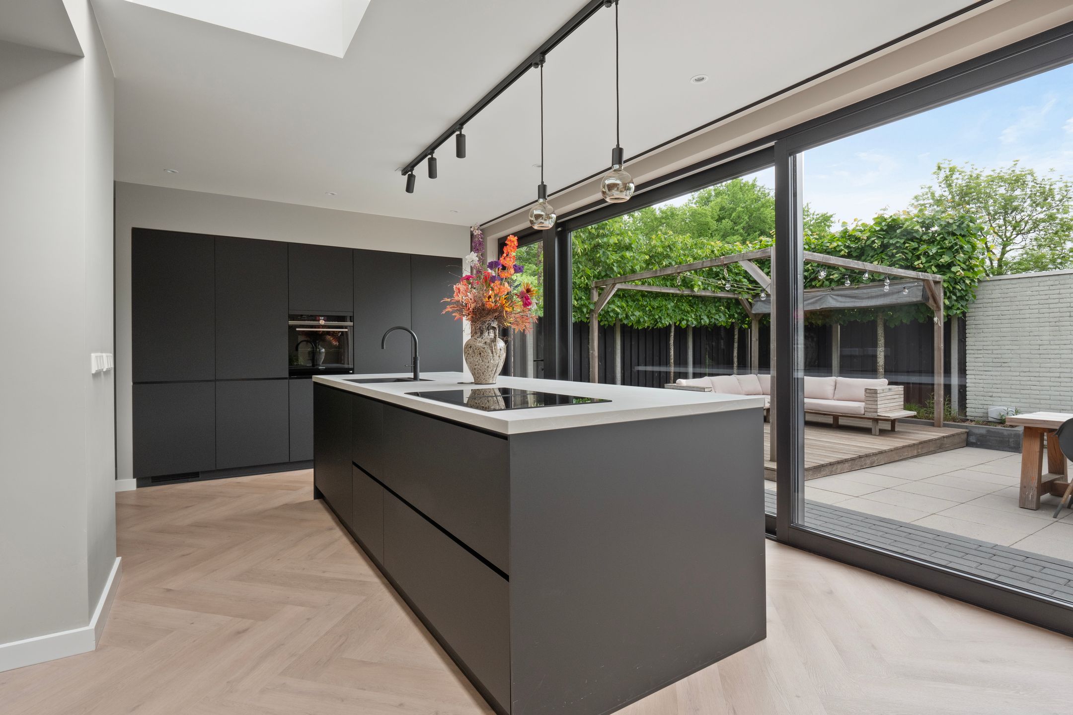 Foto 12 van Notenluststraat 25