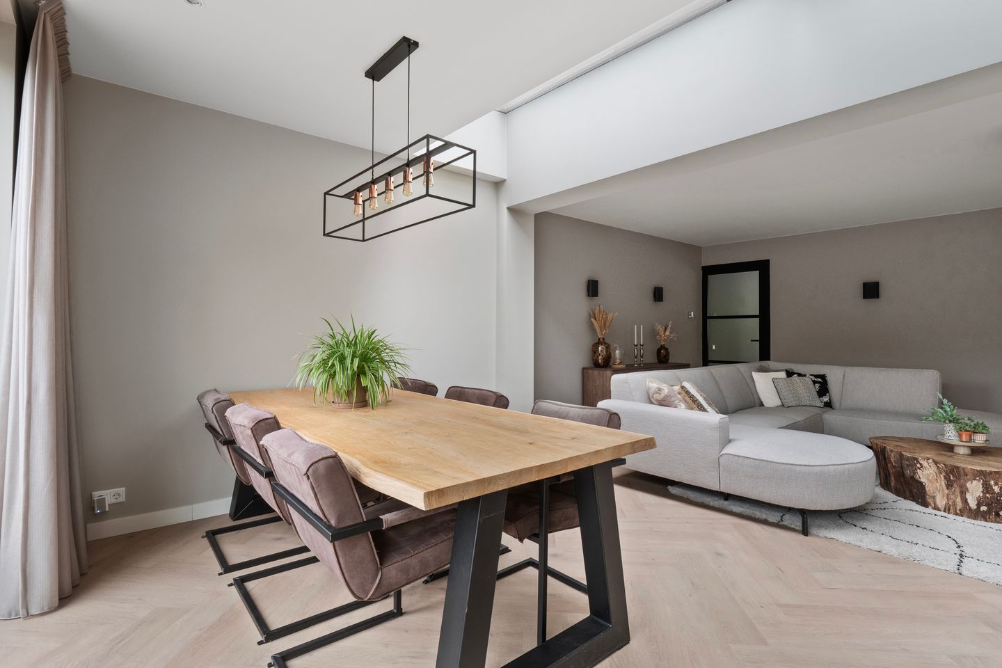 Foto 14 van Notenluststraat 25