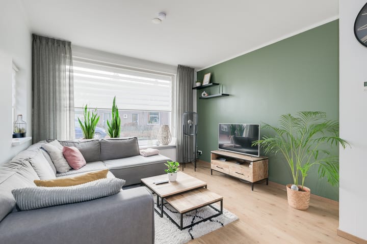 Photo 7 of Huygensstraat 35