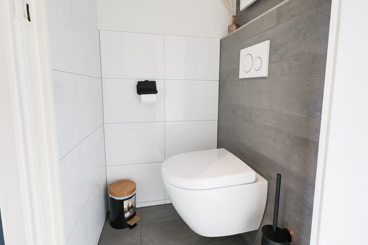 Photo 26 of Huygensstraat 35