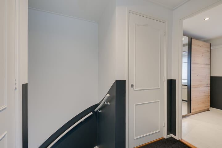 Photo 27 of Huygensstraat 35