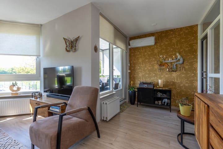 Foto 16 van Demstraat 10-C