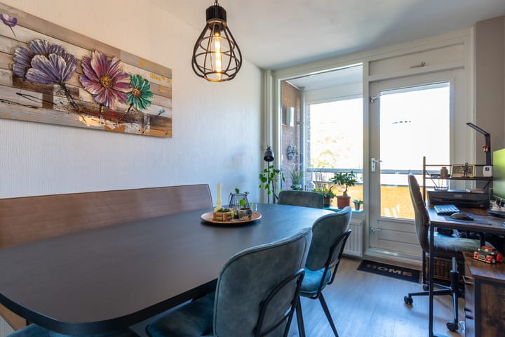 Foto 27 van Demstraat 10-C