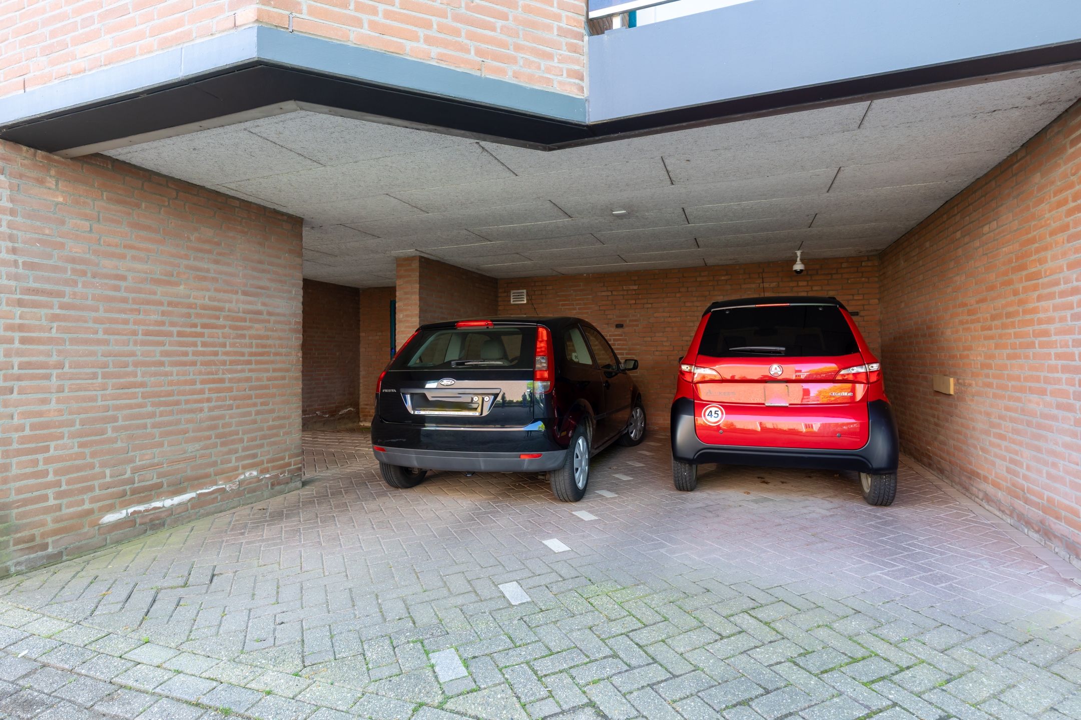 Foto 33 van Demstraat 10-C