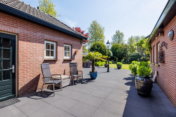 Foto 49 van Schoolstraat 35