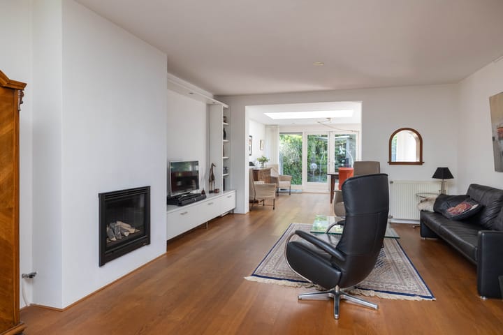 Foto 5 van Dorastraat 40