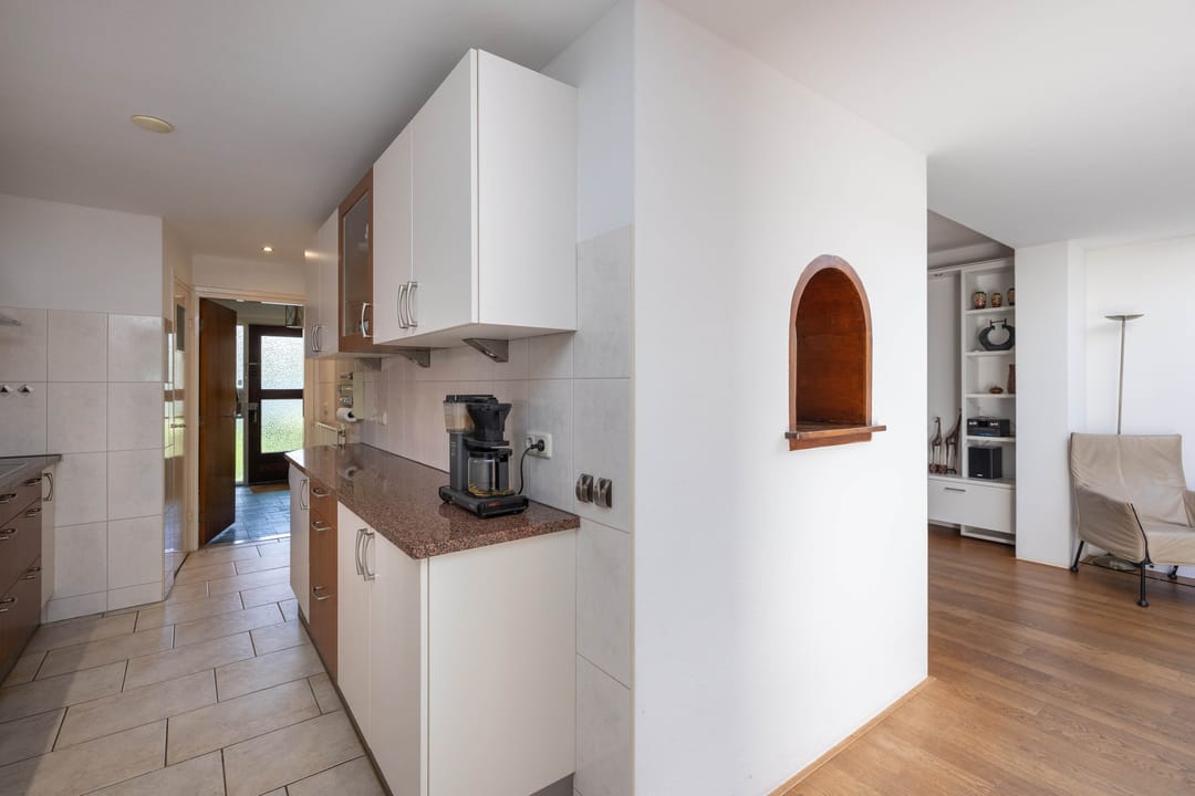 Photo 11 of Dorastraat 40