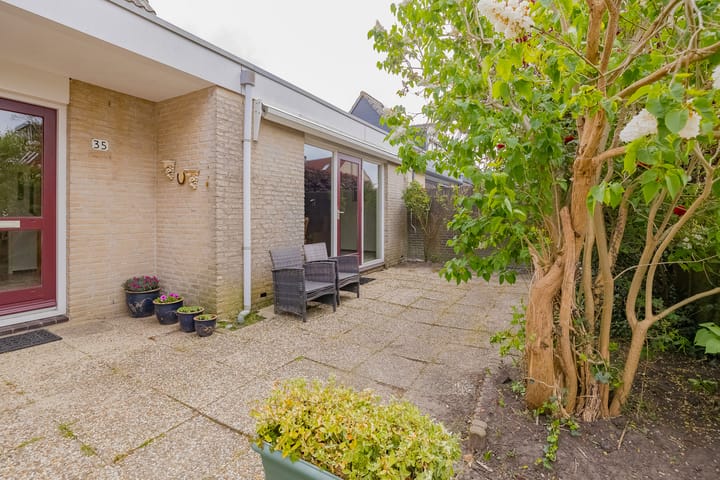 Photo 3 of Johanna Naberstraat 35