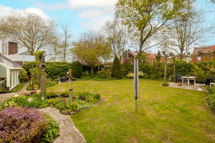 Foto 49 van Kleine Woerdlaan 32