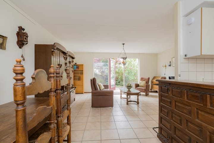 Photo 19 of Johanna Naberstraat 35