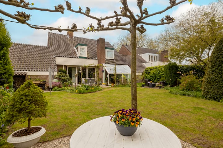 Foto 51 van Kleine Woerdlaan 32