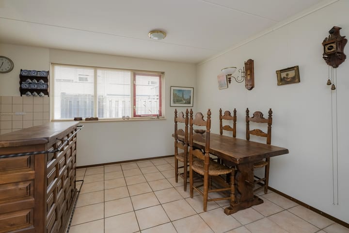 Photo 20 of Johanna Naberstraat 35