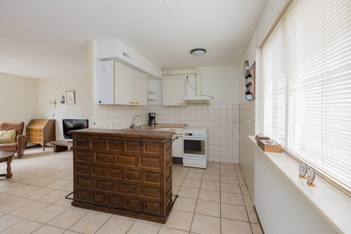 Photo 24 of Johanna Naberstraat 35