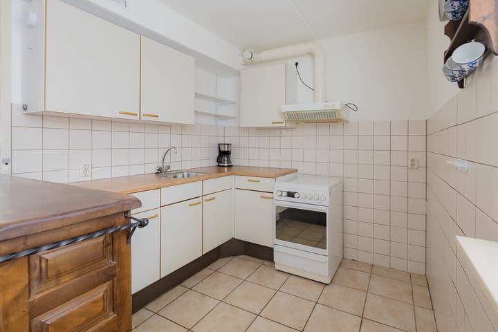 Photo 25 of Johanna Naberstraat 35