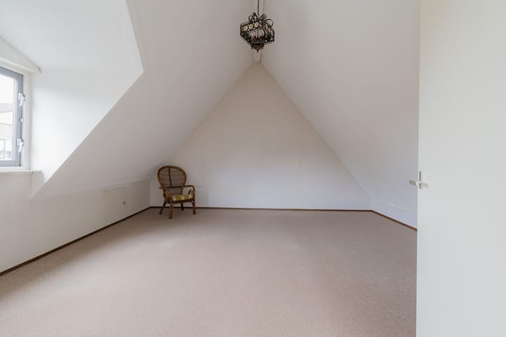 Photo 34 of Johanna Naberstraat 35