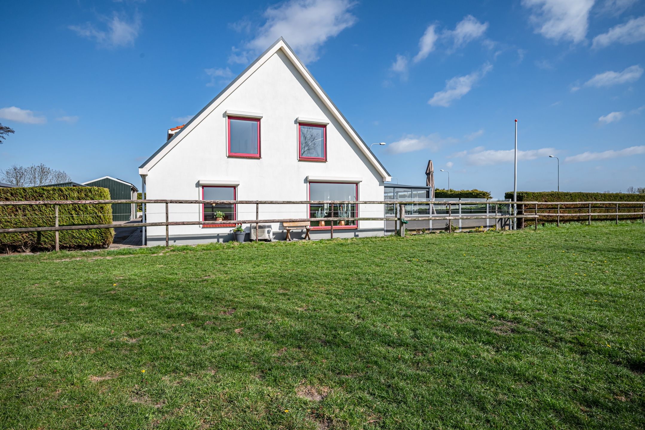 Foto 6 van Zuidermiddenweg 17-1