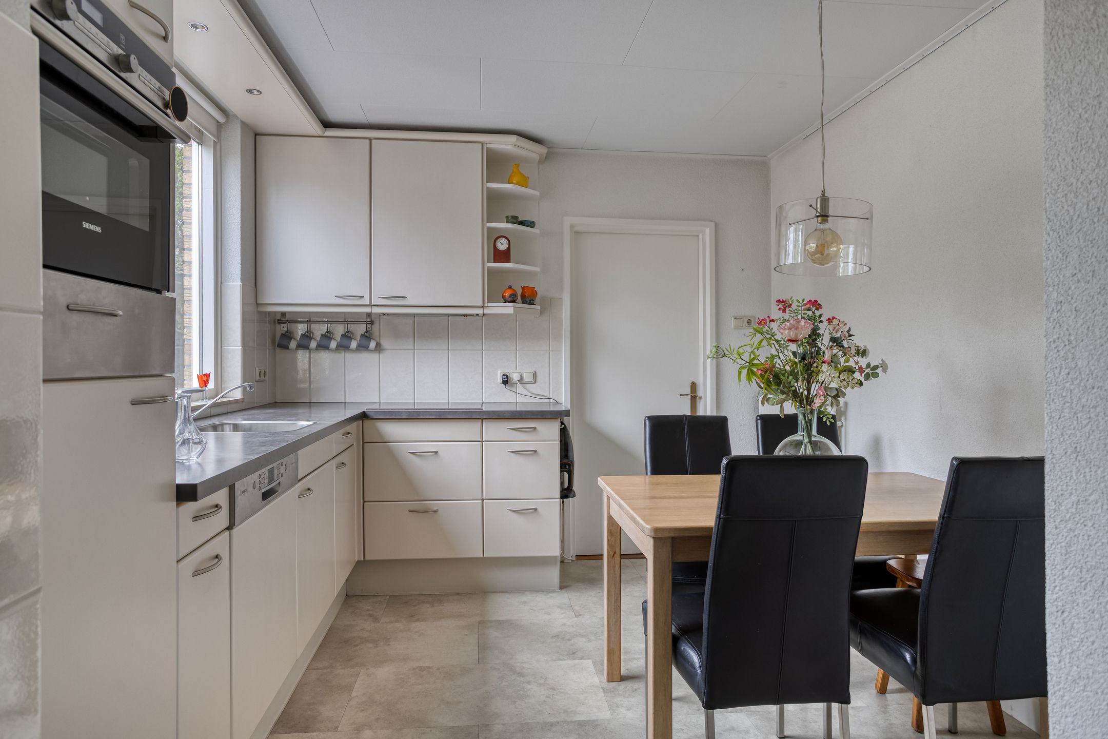 Photo 12 of Gronausestraat 221