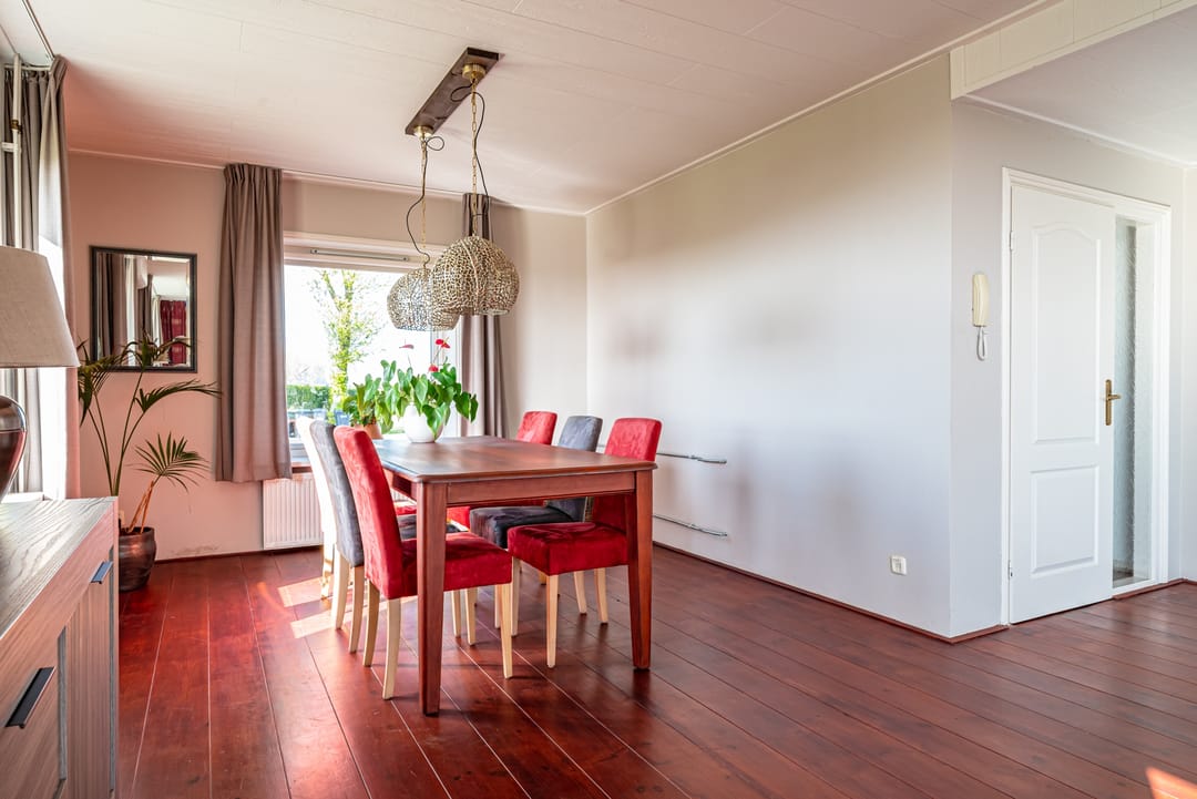 Foto 28 van Zuidermiddenweg 17-1